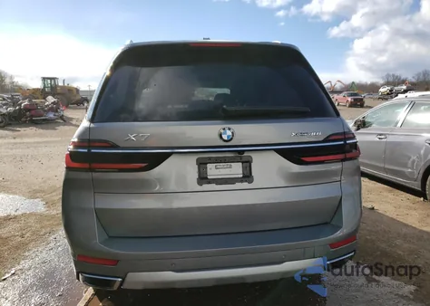 2023 BMW X7 xDrive40I z USA, uszkodzony, nr VIN 5UX23EM05P9N55814